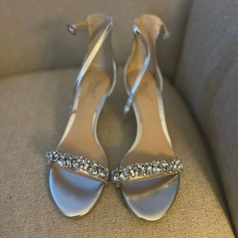 Dash Kitten Heel by Jewel BADGLEY MISCHKA Adorned Open Toe, S84